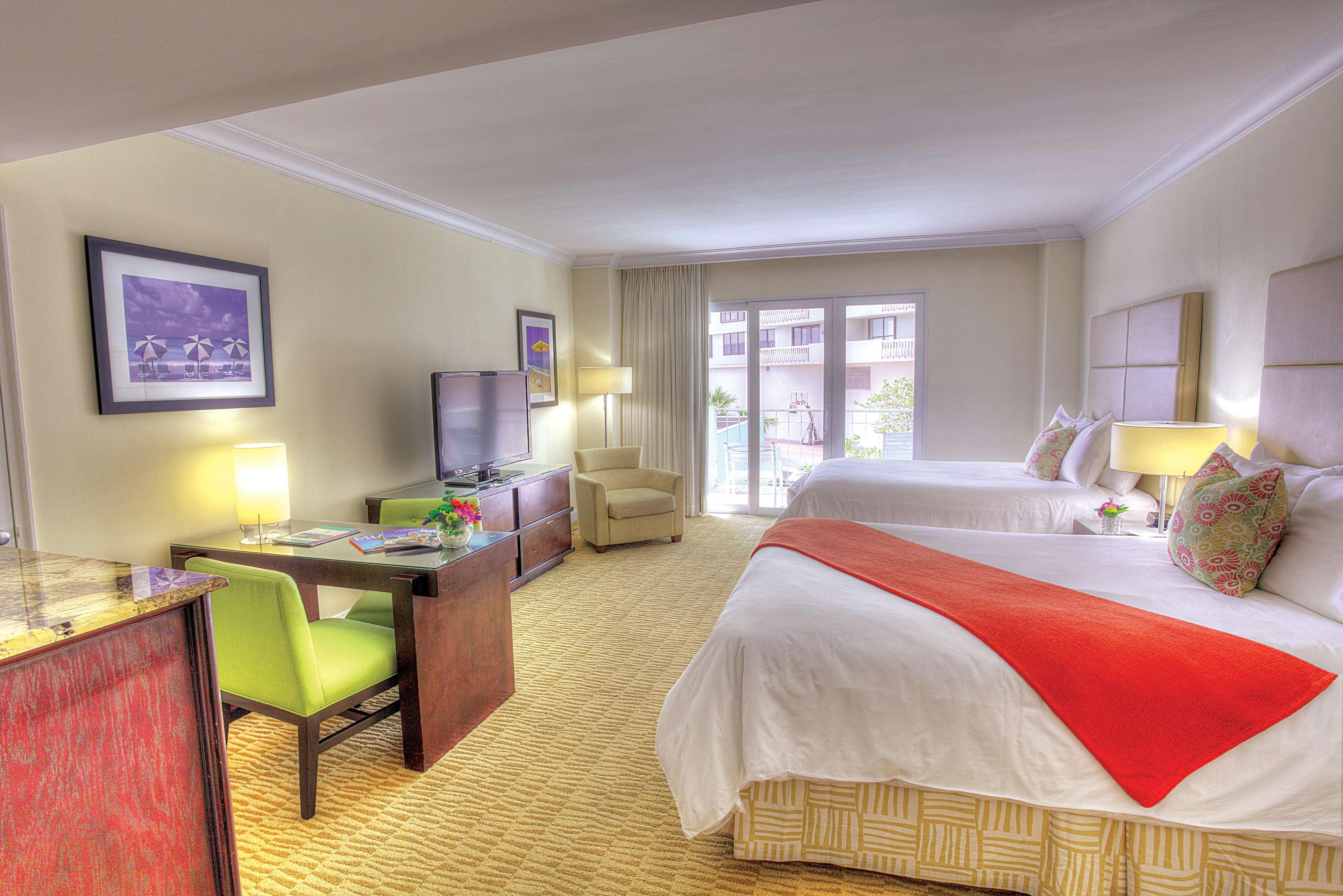 Sea View Hotel Bal Harbour Екстериор снимка