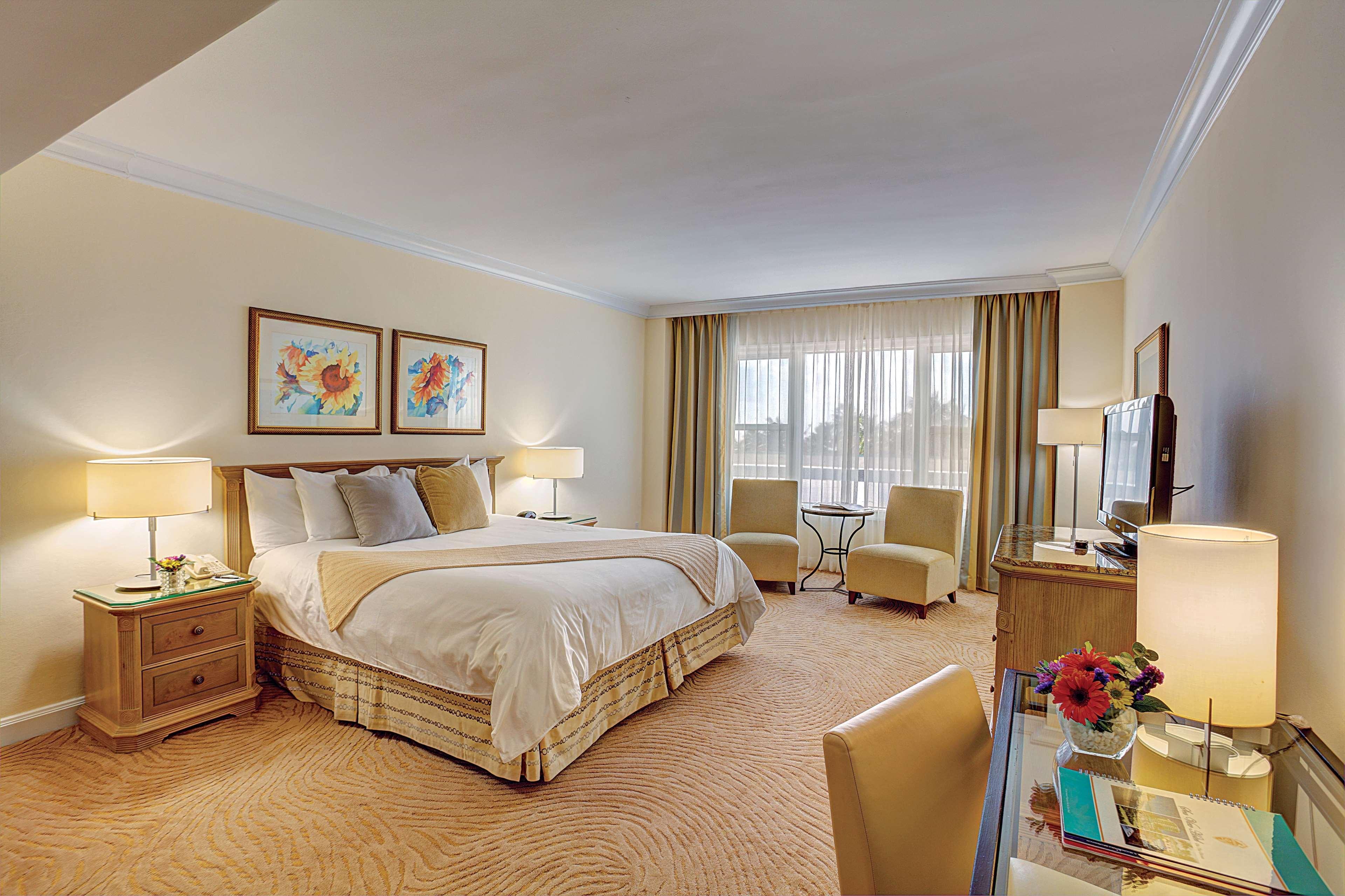 Sea View Hotel Bal Harbour Екстериор снимка