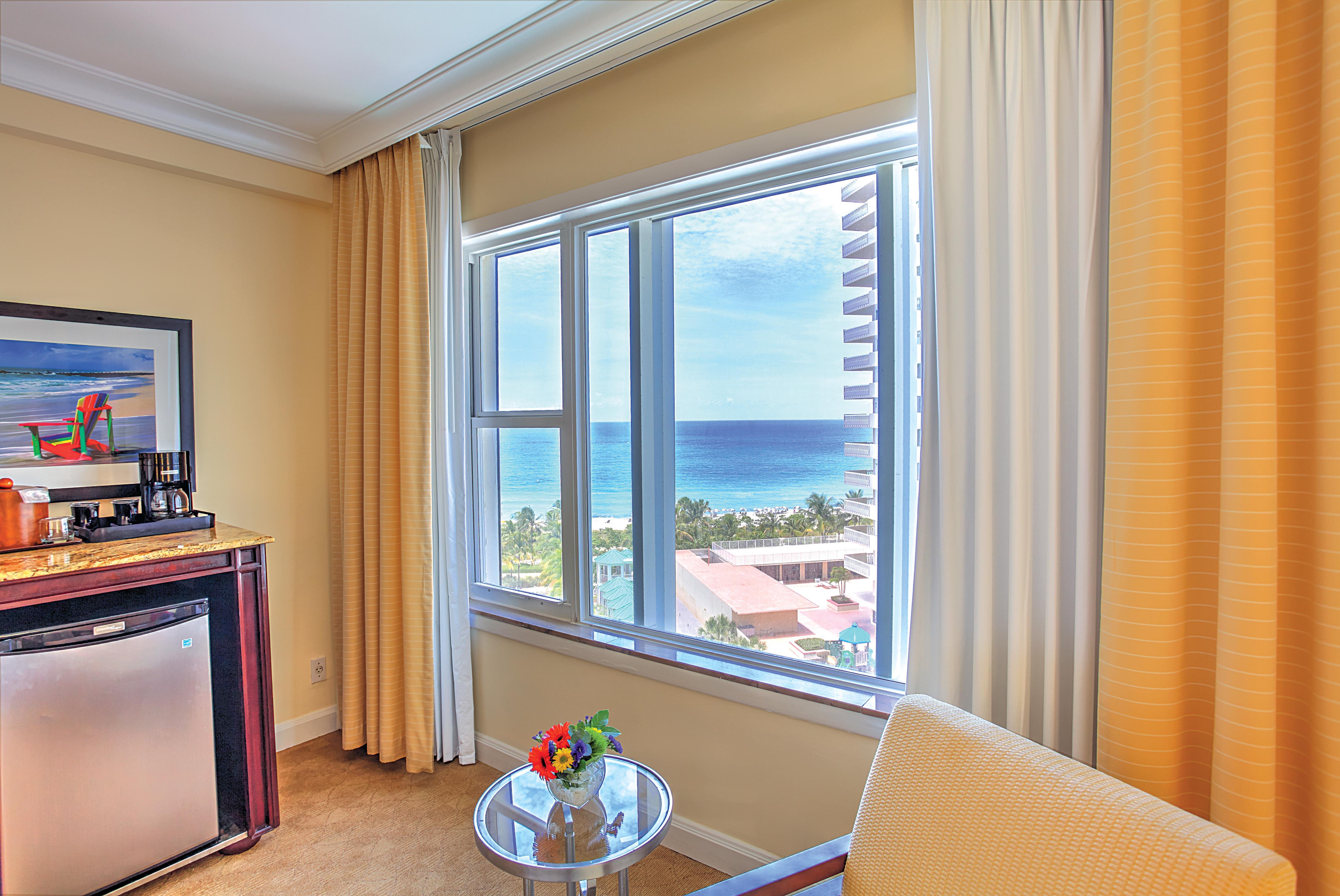 Sea View Hotel Bal Harbour Екстериор снимка