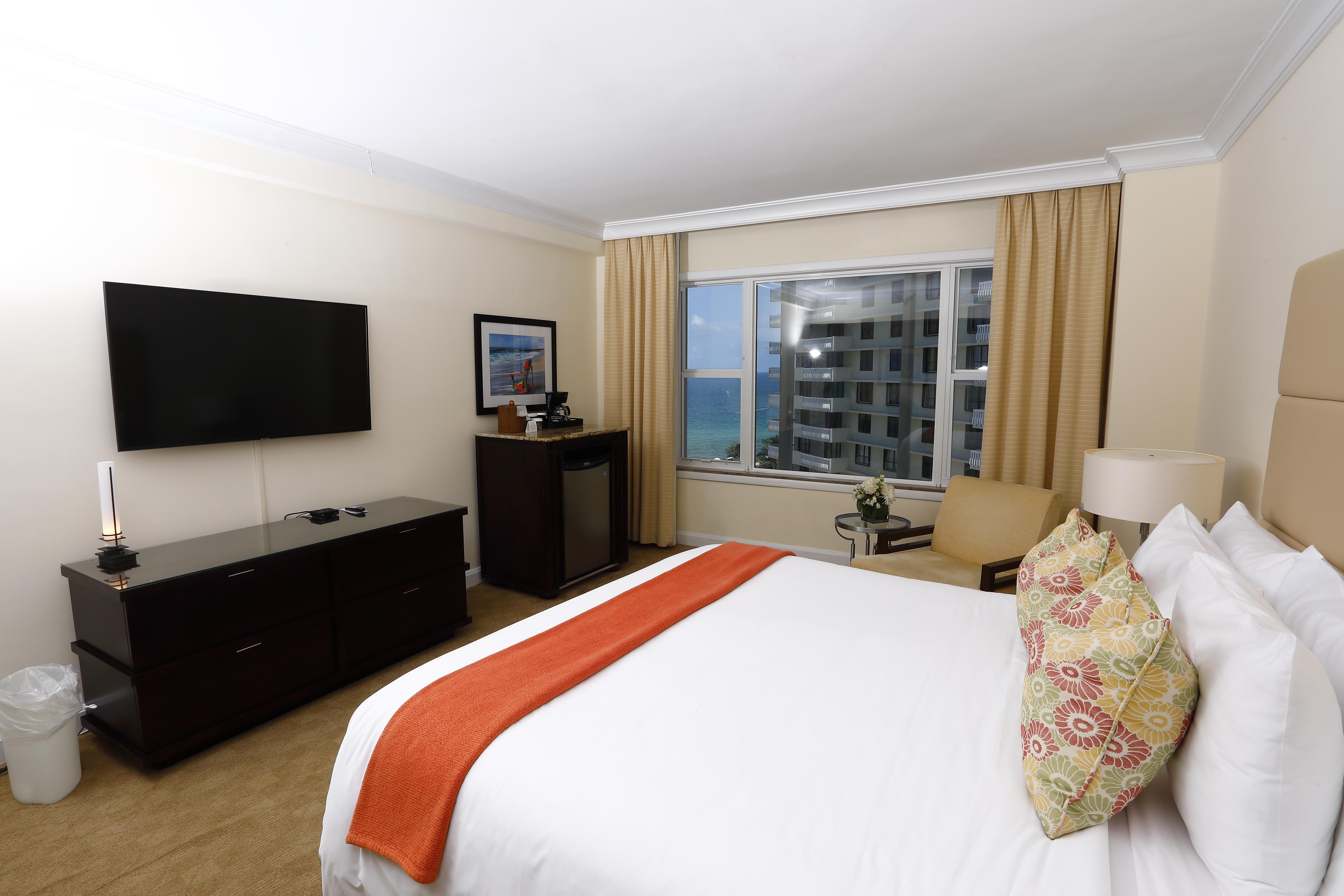 Sea View Hotel Bal Harbour Екстериор снимка